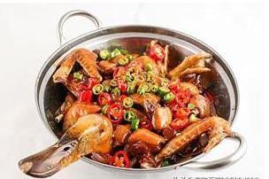 幹鍋啤酒鴨的製作方法，美味麻辣可口