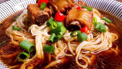 有哪些好色先生TVIOS下载麵食機構？好色先生官网下载麵食技術好色先生TVIOS下载學校費用解析
